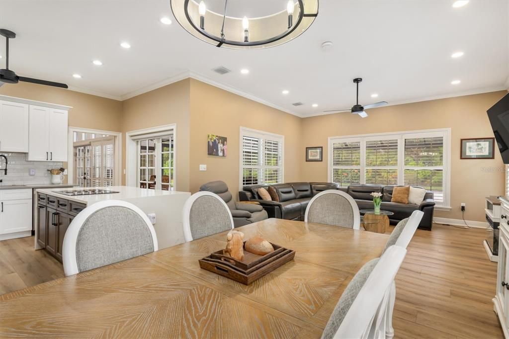 For Sale: $797,000 (3 beds, 2 baths, 2683 Square Feet)