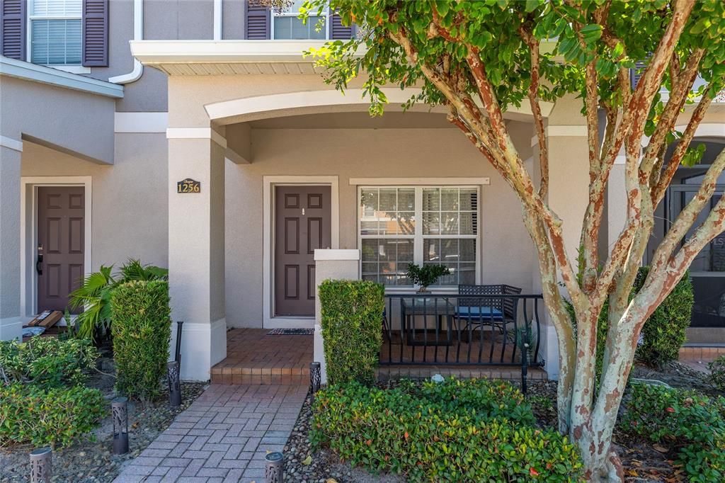 For Sale: $345,000 (3 beds, 2 baths, 1375 Square Feet)