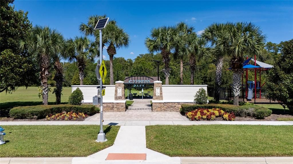 For Sale: $345,000 (3 beds, 2 baths, 1375 Square Feet)