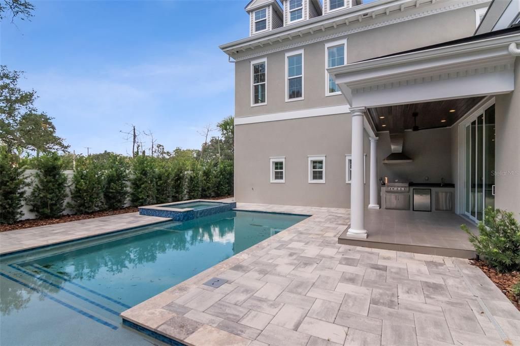 For Sale: $3,850,000 (5 beds, 5 baths, 7438 Square Feet)