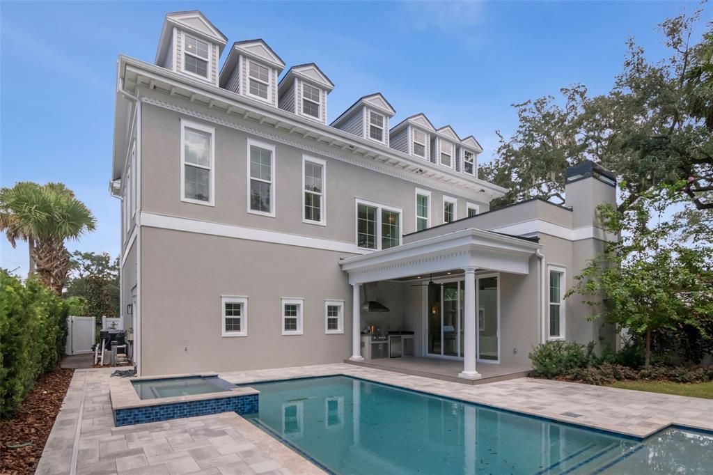 For Sale: $3,850,000 (5 beds, 5 baths, 7438 Square Feet)