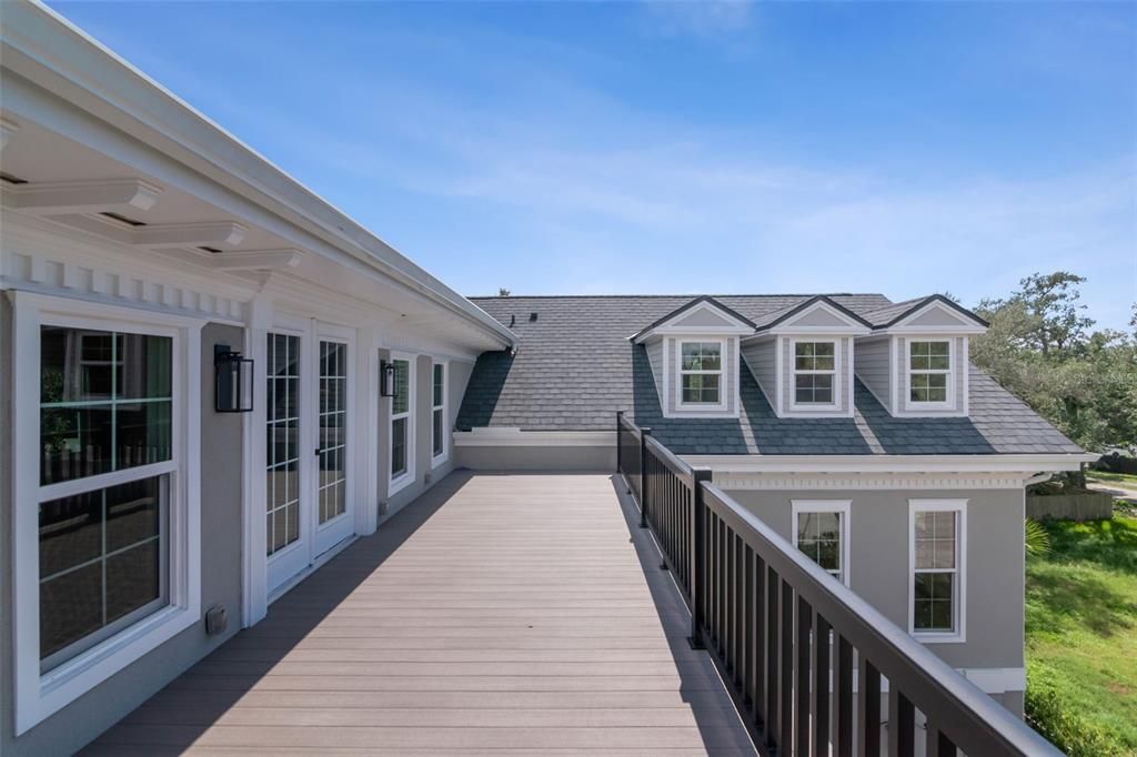 For Sale: $3,850,000 (5 beds, 5 baths, 7438 Square Feet)