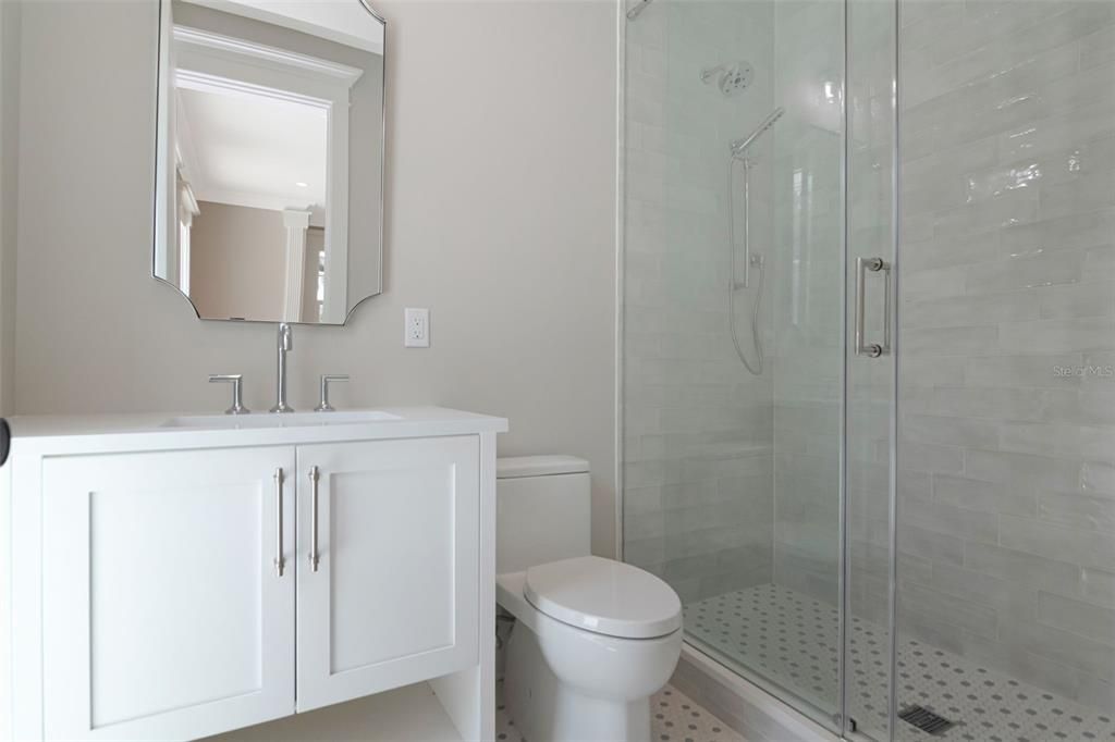 For Sale: $3,850,000 (5 beds, 5 baths, 7438 Square Feet)