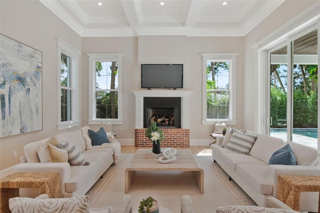 For Sale: $3,850,000 (5 beds, 5 baths, 7438 Square Feet)