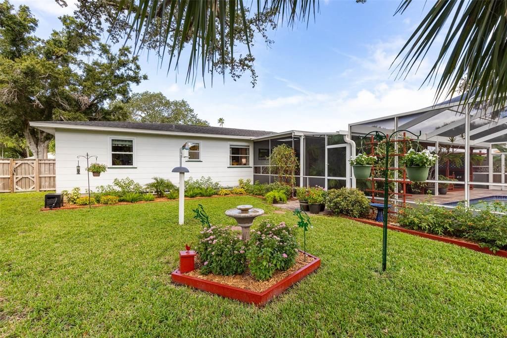 En Venta: $595,000 (2 camas, 2 baños, 1625 Pies cuadrados)