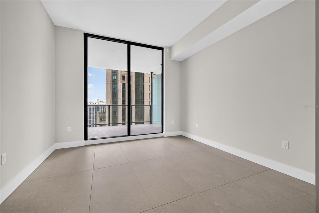 For Sale: $1,950,000 (2 beds, 3 baths, 1935 Square Feet)