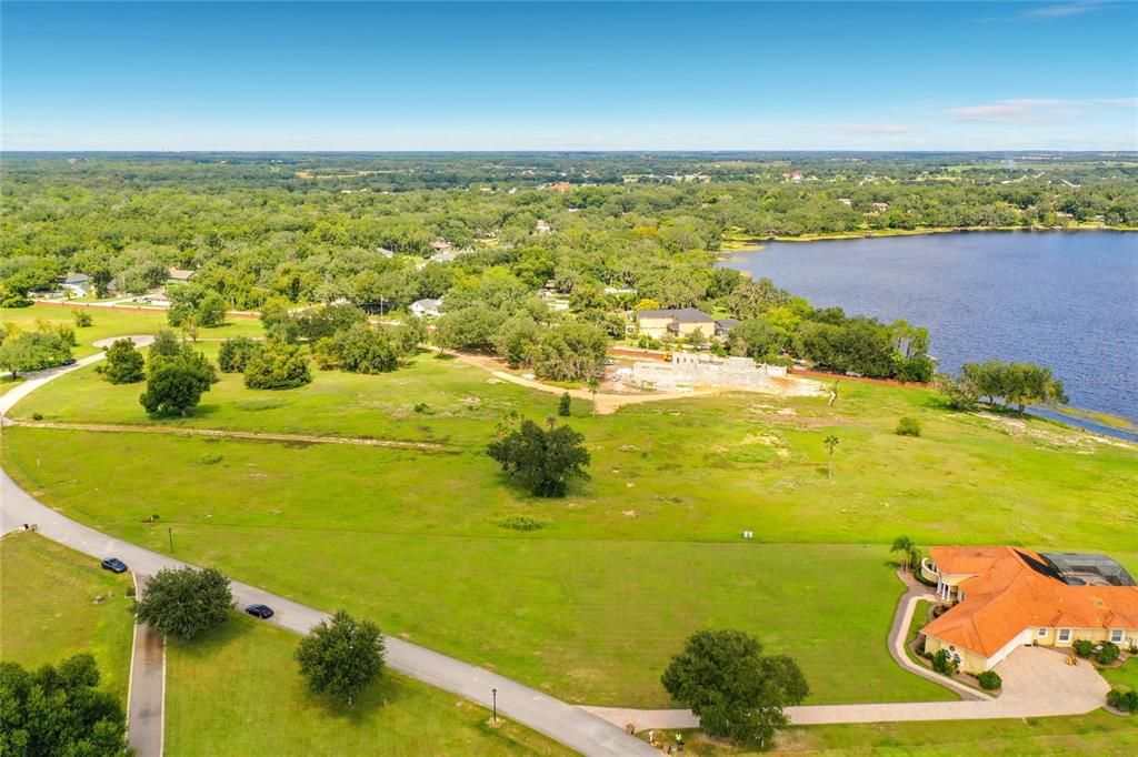 En Venta: $600,000 (2.93 acres)