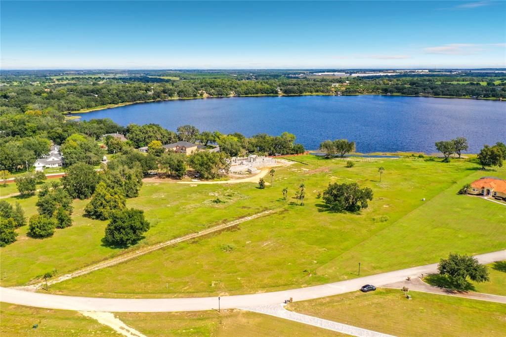 En Venta: $600,000 (2.93 acres)