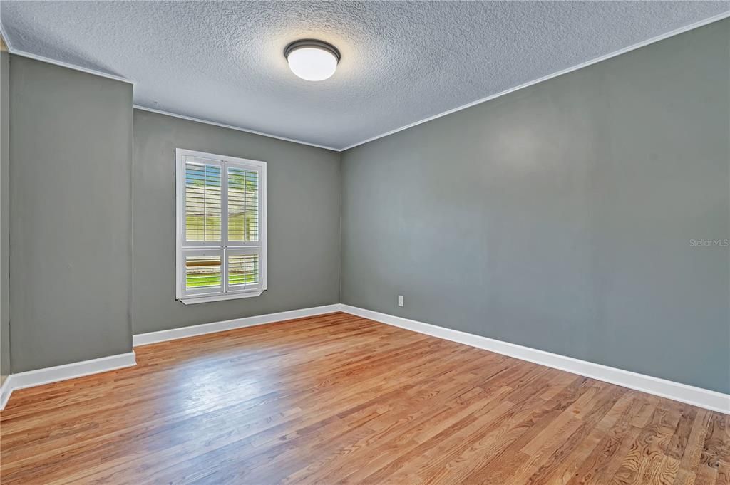 En Venta: $675,000 (3 camas, 2 baños, 2521 Pies cuadrados)