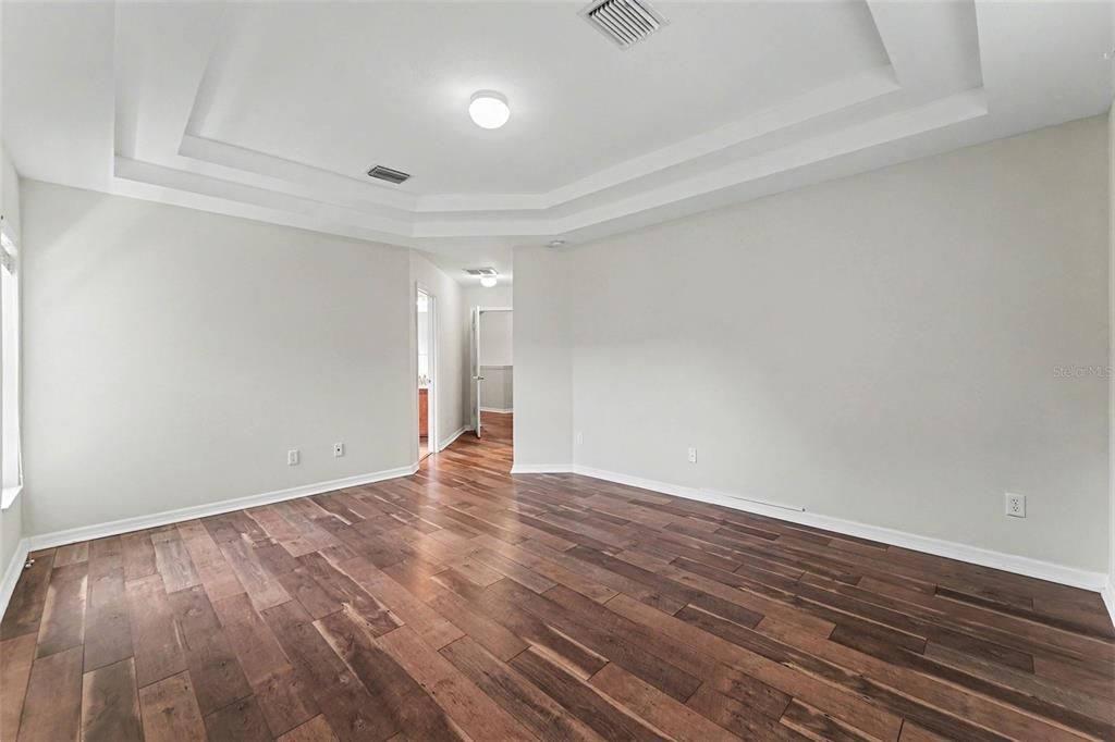 For Rent: $3,000 (4 beds, 2 baths, 2732 Square Feet)