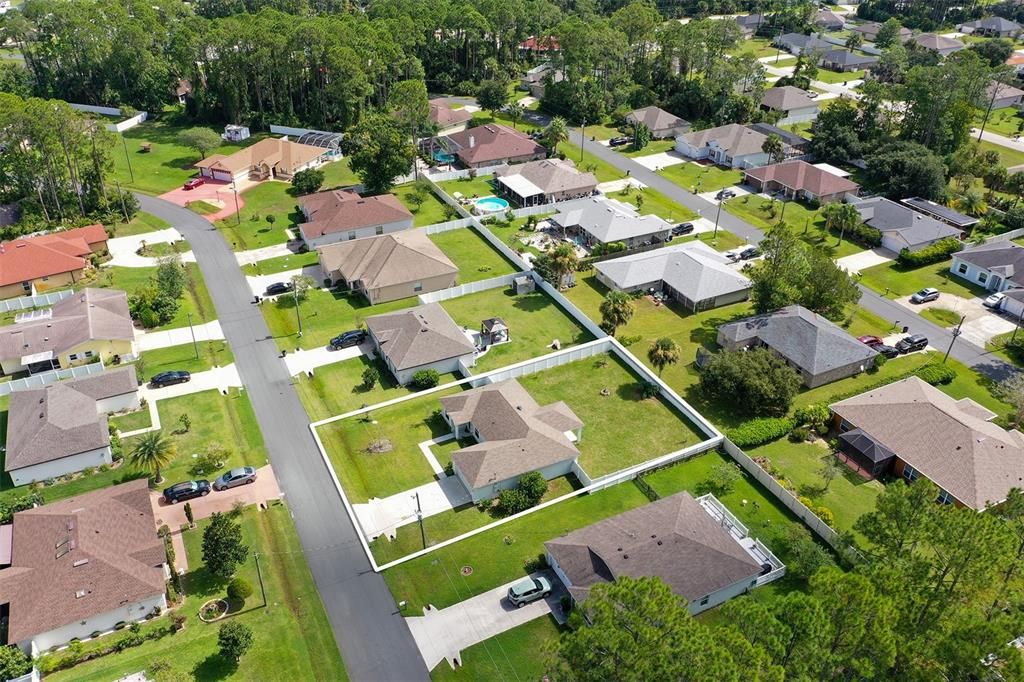 На продажу: $323,000 (3 спален, 2 ванн, 1413 Квадратных фут)