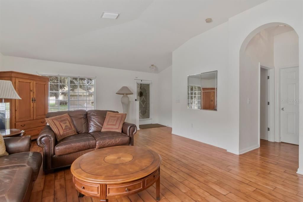 For Sale: $390,000 (4 beds, 2 baths, 2036 Square Feet)