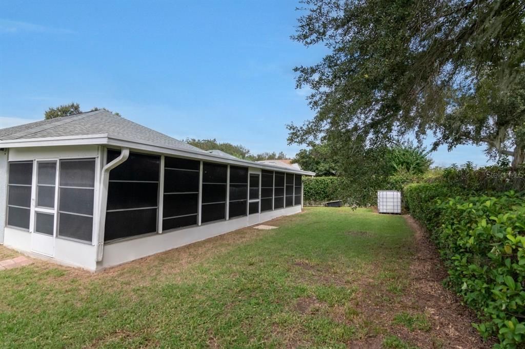 For Sale: $390,000 (4 beds, 2 baths, 2036 Square Feet)