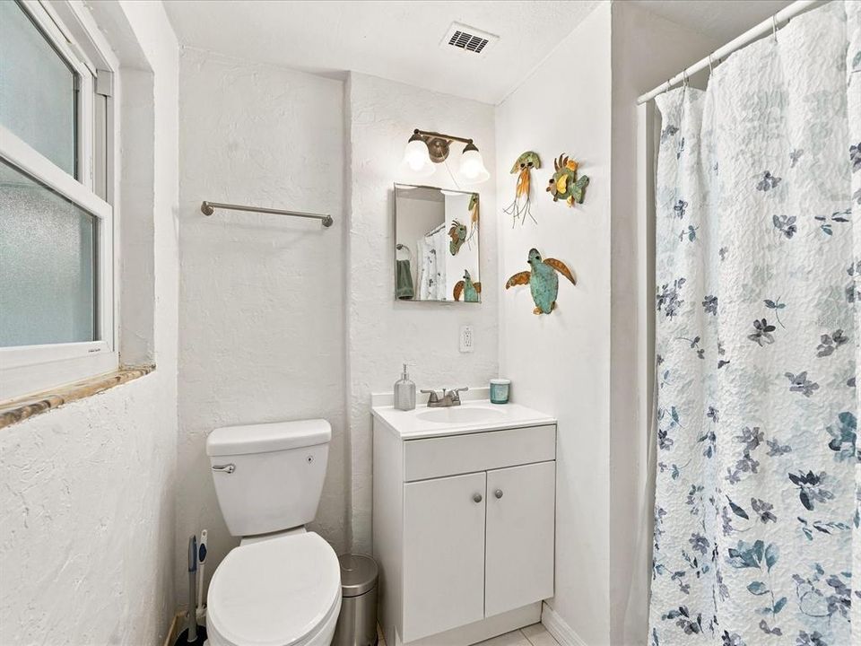 For Sale: $429,500 (3 beds, 2 baths, 1441 Square Feet)