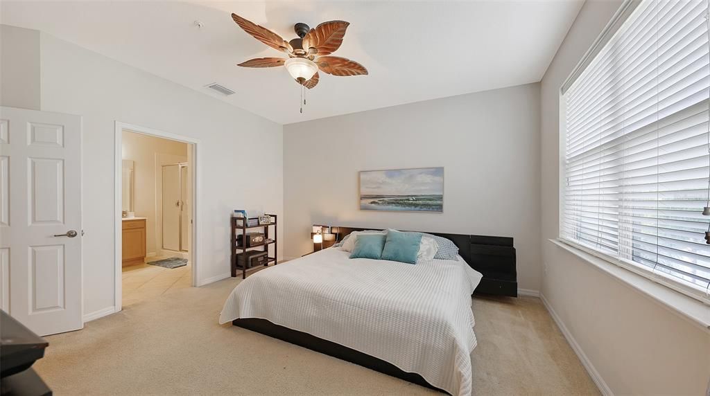 For Sale: $384,900 (3 beds, 2 baths, 1714 Square Feet)