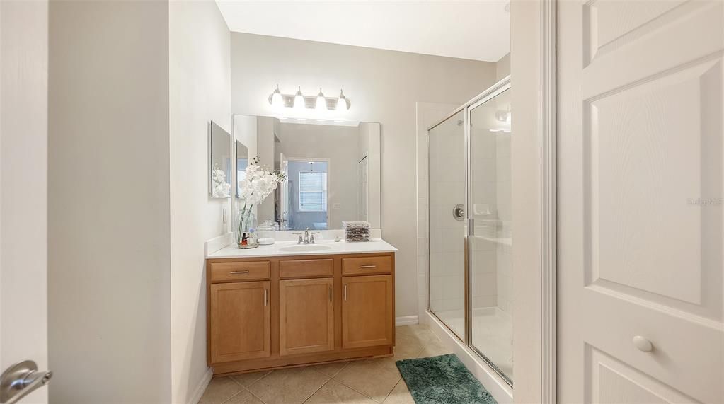 For Sale: $384,900 (3 beds, 2 baths, 1714 Square Feet)