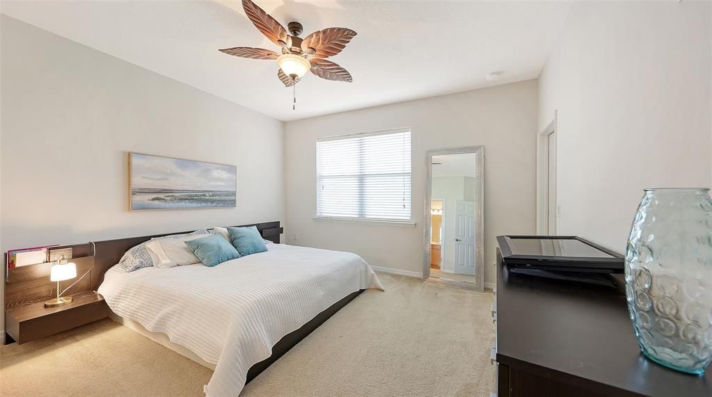 For Sale: $384,900 (3 beds, 2 baths, 1714 Square Feet)