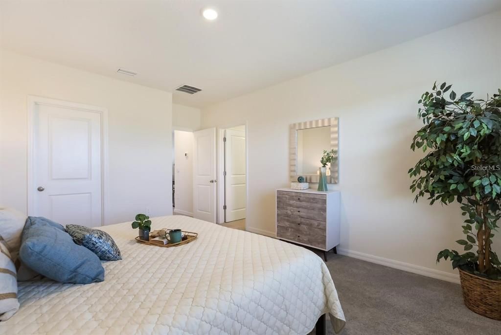 For Sale: $365,000 (3 beds, 2 baths, 1758 Square Feet)