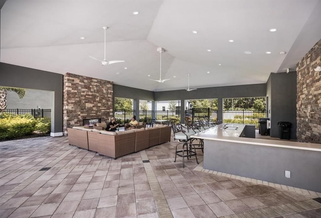 For Sale: $365,000 (3 beds, 2 baths, 1758 Square Feet)