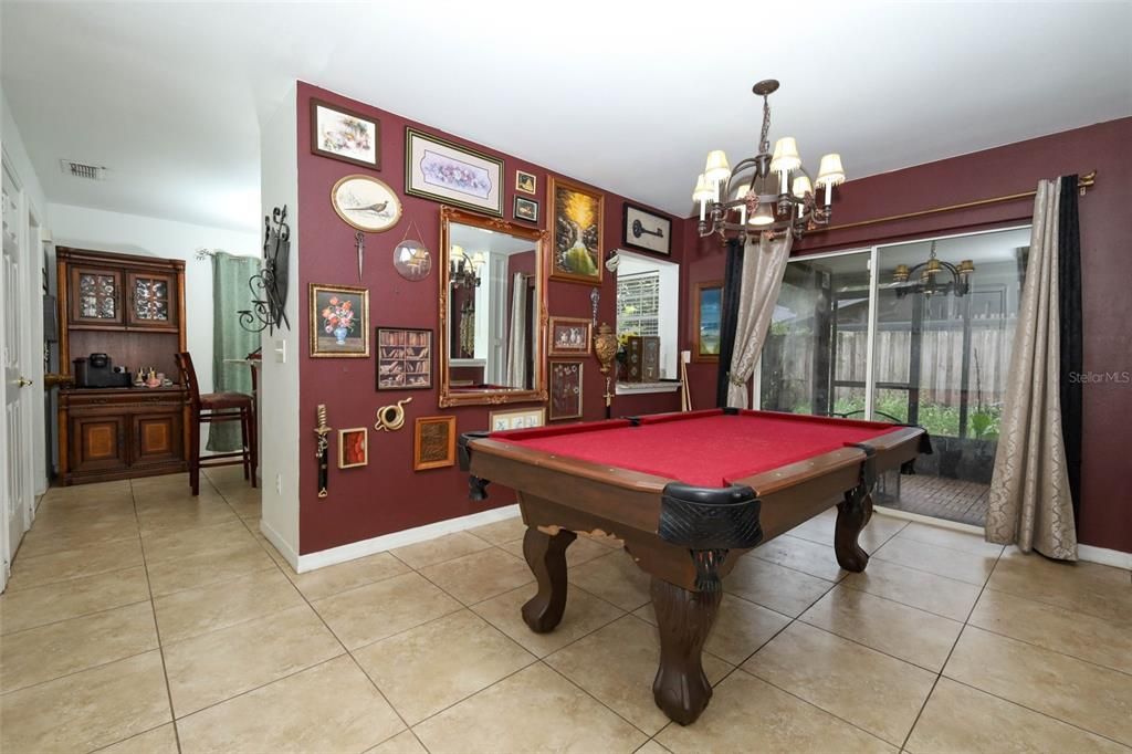 На продажу: $415,000 (3 спален, 2 ванн, 1912 Квадратных фут)