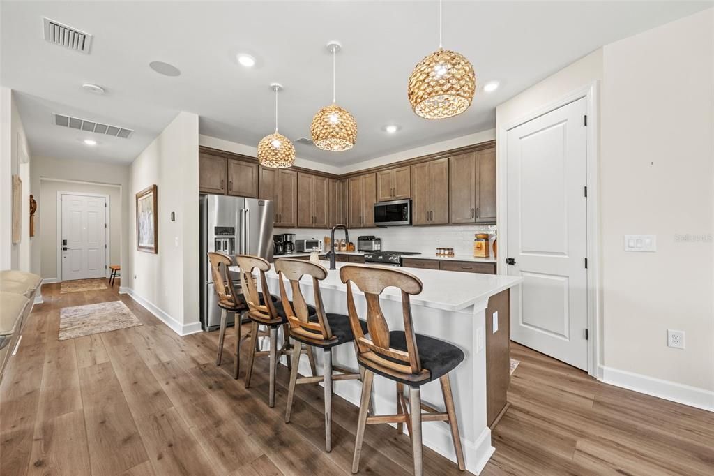 For Sale: $649,000 (3 beds, 2 baths, 2084 Square Feet)