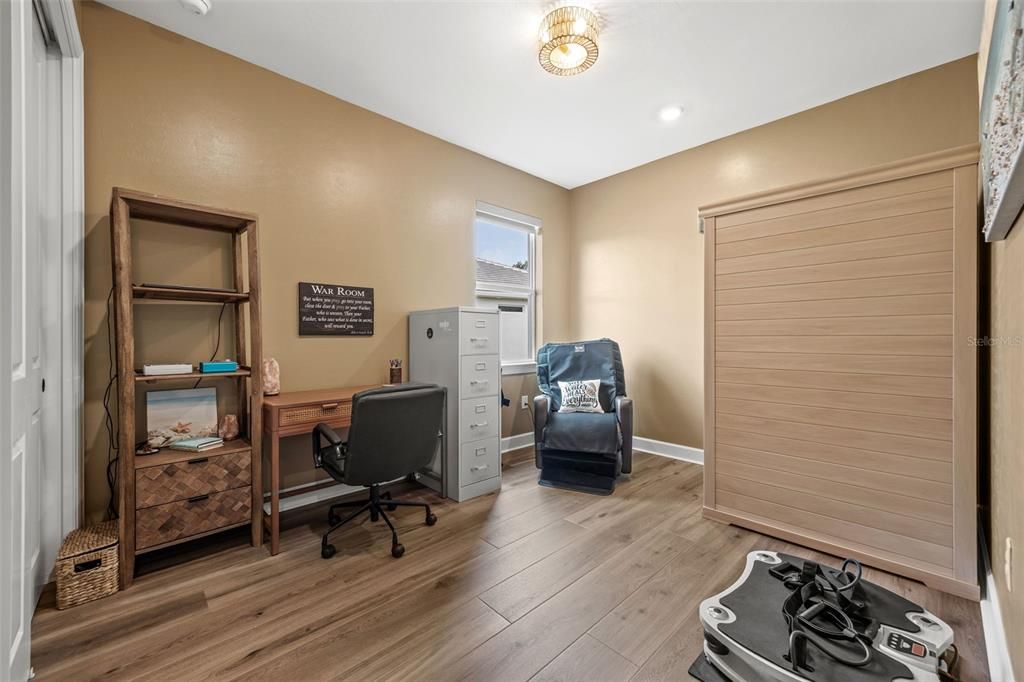 For Sale: $649,000 (3 beds, 2 baths, 2084 Square Feet)