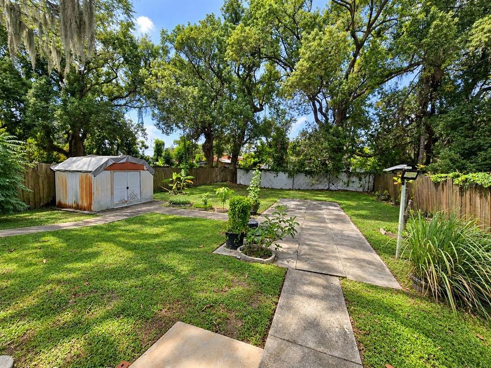 For Sale: $275,000 (3 beds, 2 baths, 1440 Square Feet)