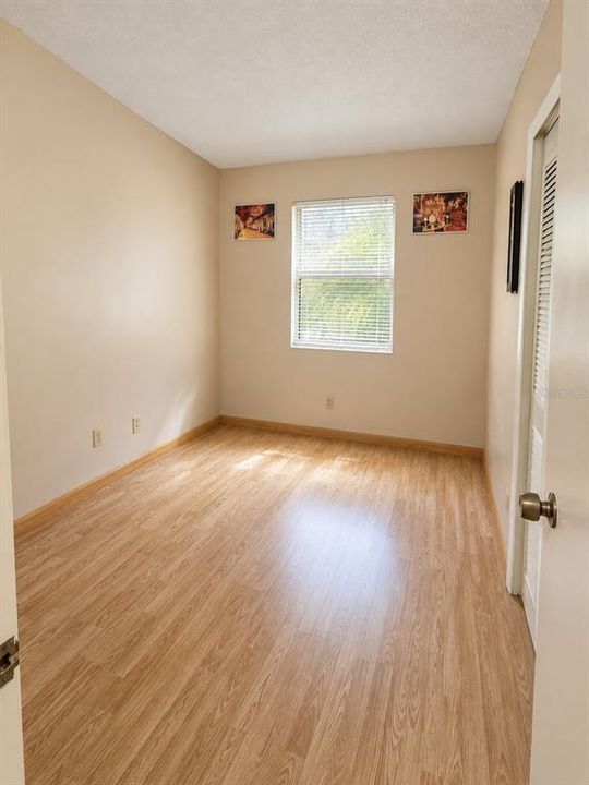 For Sale: $275,000 (3 beds, 2 baths, 1440 Square Feet)