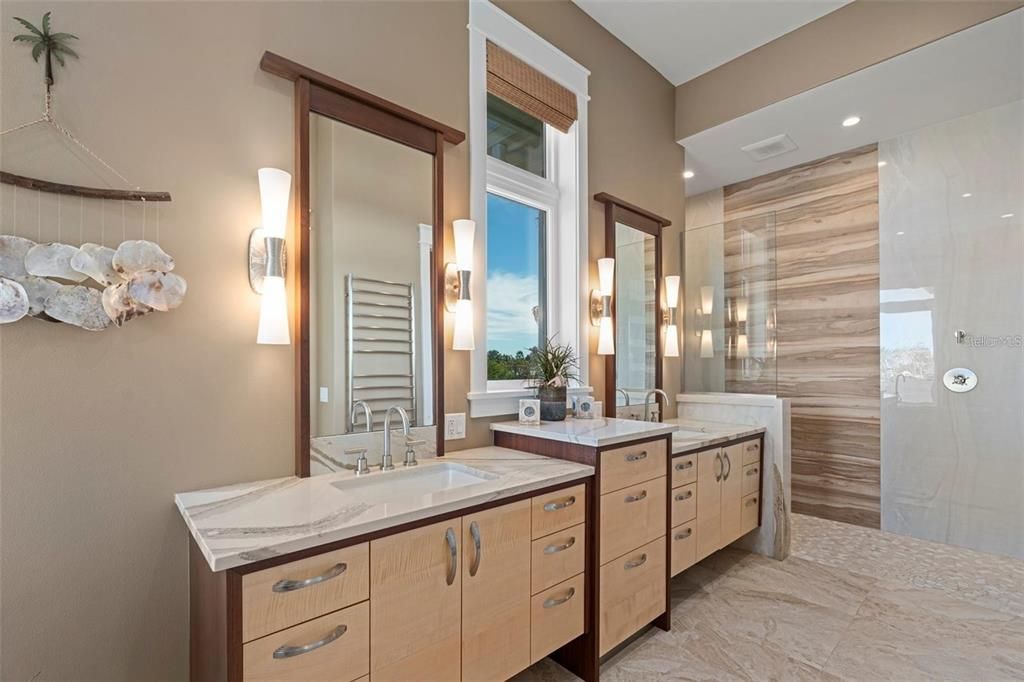 For Sale: $7,445,000 (4 beds, 3 baths, 3722 Square Feet)
