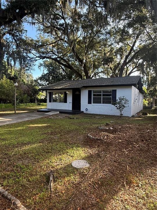 На продажу: $285,000 (3 спален, 2 ванн, 1390 Квадратных фут)
