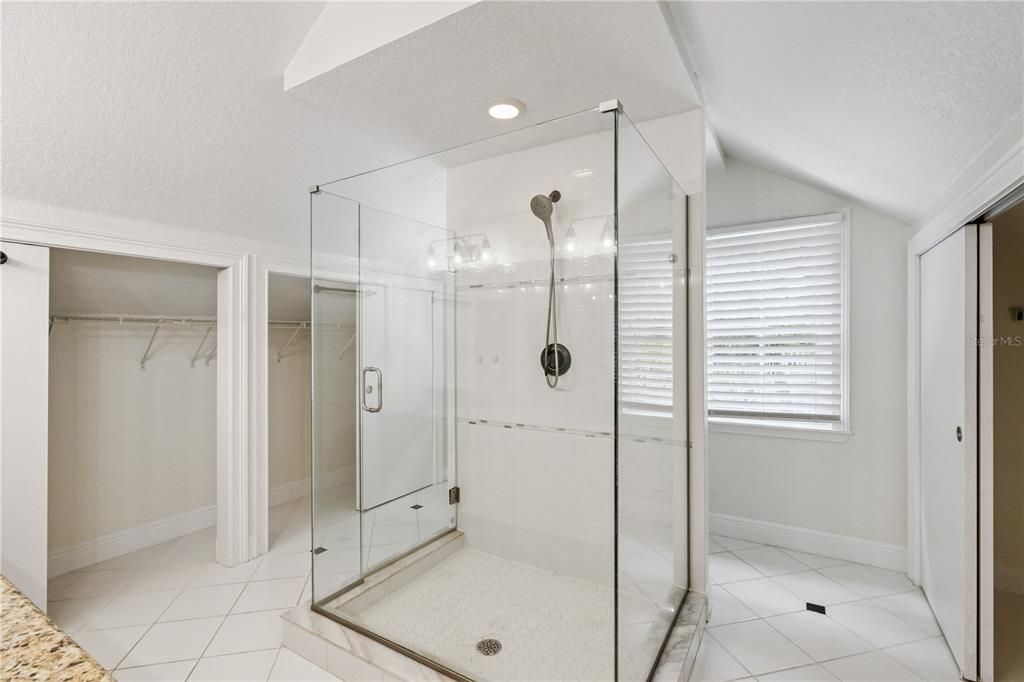 For Rent: $3,500 (4 beds, 4 baths, 2536 Square Feet)