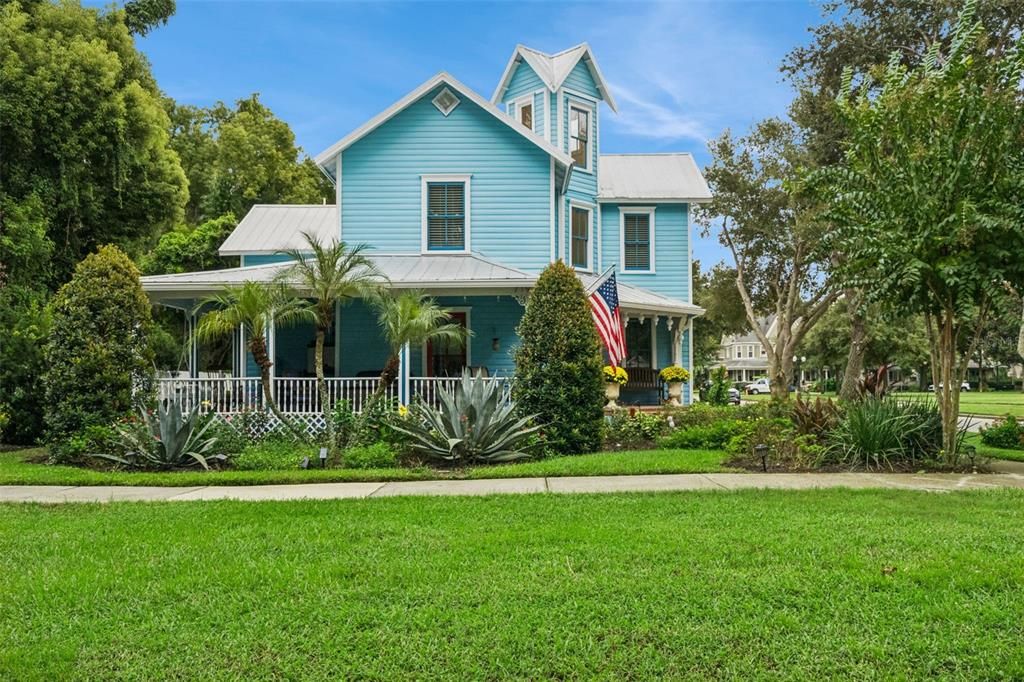 For Rent: $3,500 (4 beds, 4 baths, 2536 Square Feet)
