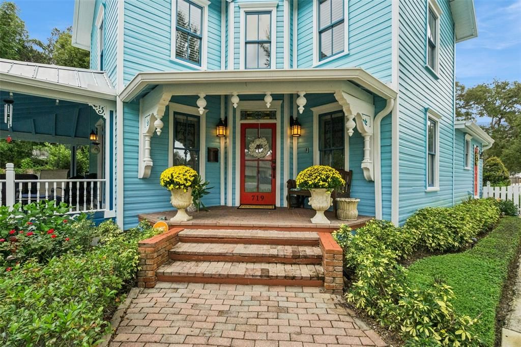 For Rent: $3,500 (4 beds, 4 baths, 2536 Square Feet)