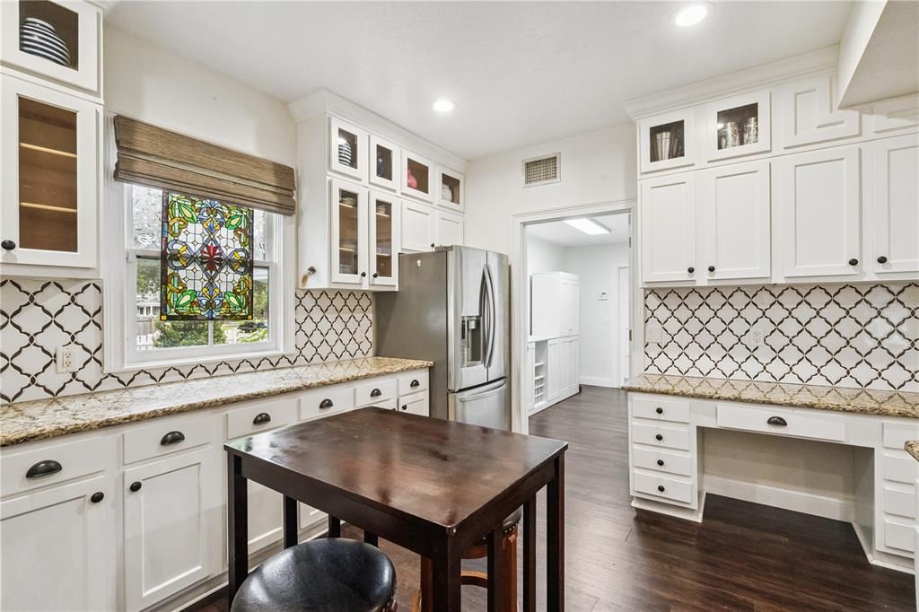 For Rent: $3,500 (4 beds, 4 baths, 2536 Square Feet)