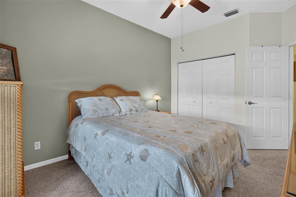 For Sale: $321,000 (3 beds, 2 baths, 1450 Square Feet)