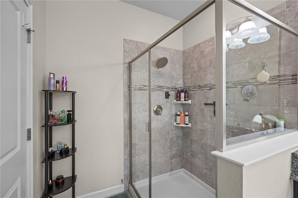 For Sale: $540,000 (3 beds, 2 baths, 2089 Square Feet)
