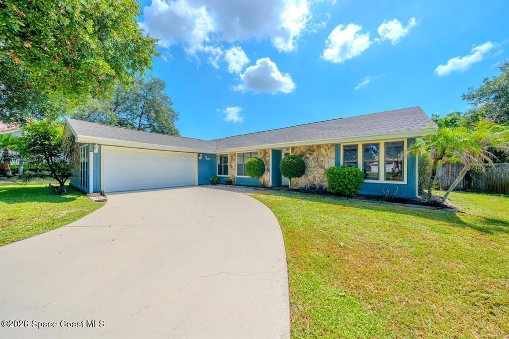 Recently Sold: $345,000 (3 beds, 2 baths, 1608 Square Feet)