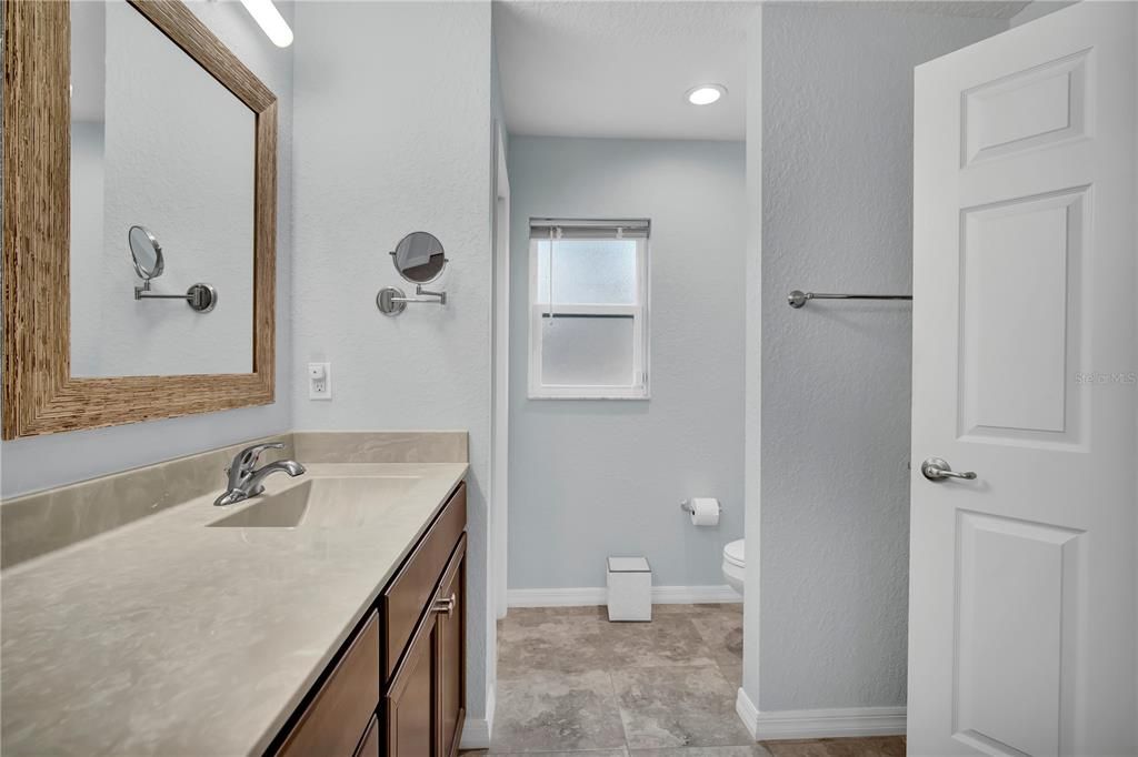 For Sale: $309,990 (3 beds, 2 baths, 1705 Square Feet)
