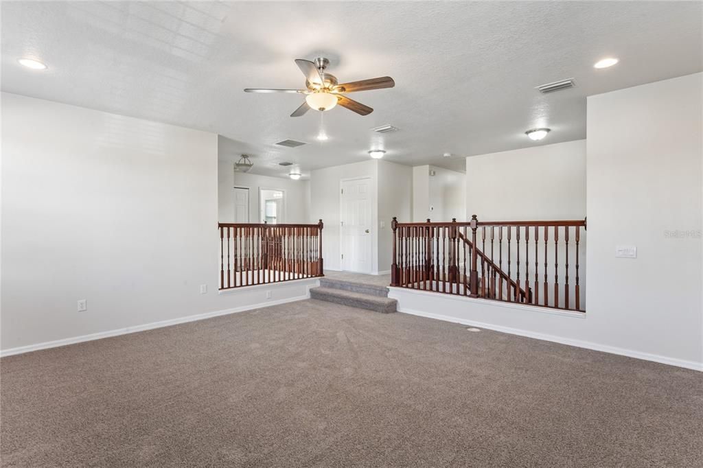 En Venta: $535,000 (5 camas, 4 baños, 3404 Pies cuadrados)