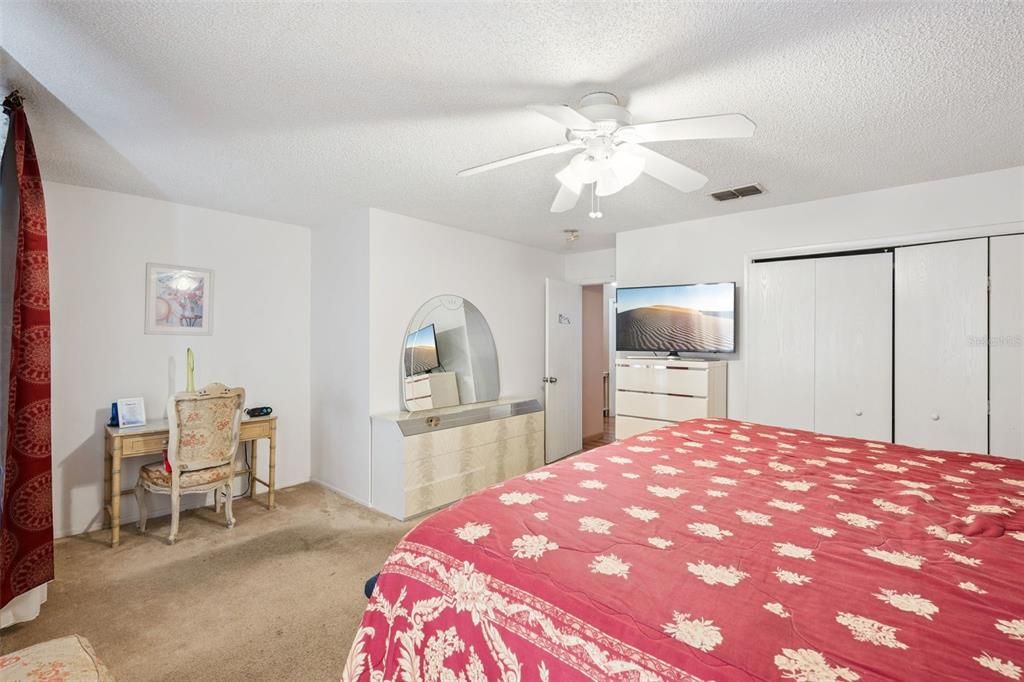 For Sale: $430,000 (4 beds, 2 baths, 2314 Square Feet)