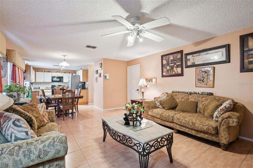 For Sale: $430,000 (4 beds, 2 baths, 2314 Square Feet)