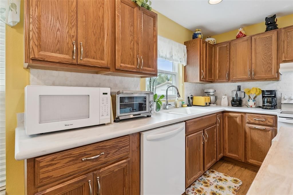 For Sale: $248,000 (3 beds, 2 baths, 1510 Square Feet)