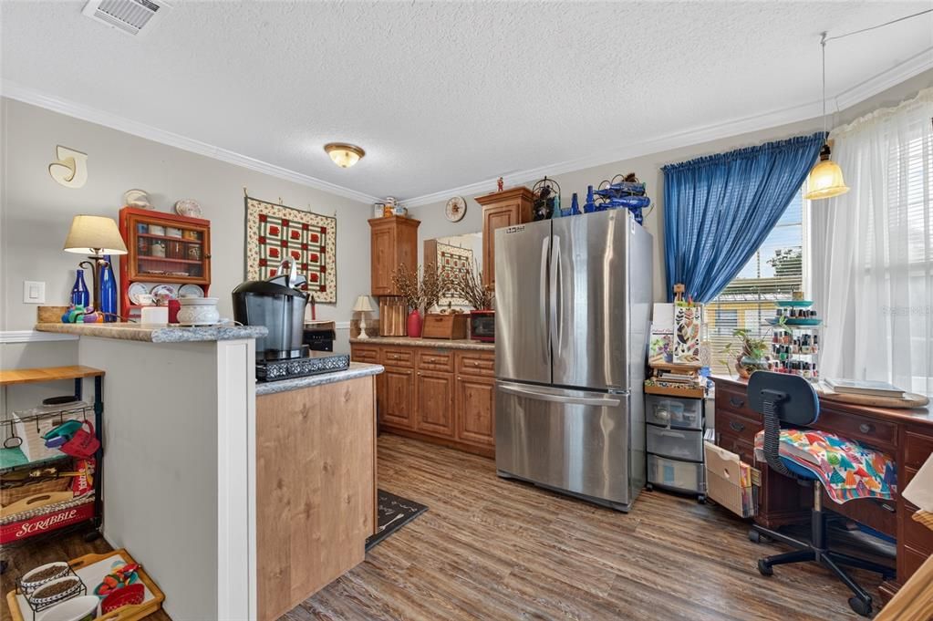 En Venta: $269,900 (3 camas, 2 baños, 1941 Pies cuadrados)