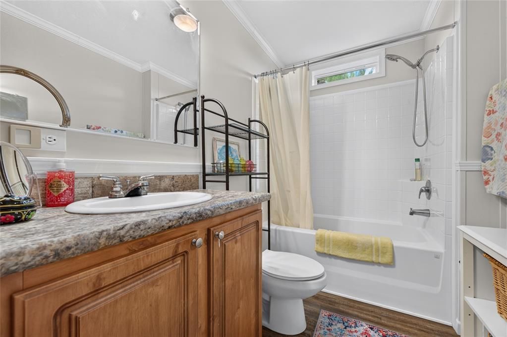 En Venta: $269,900 (3 camas, 2 baños, 1941 Pies cuadrados)