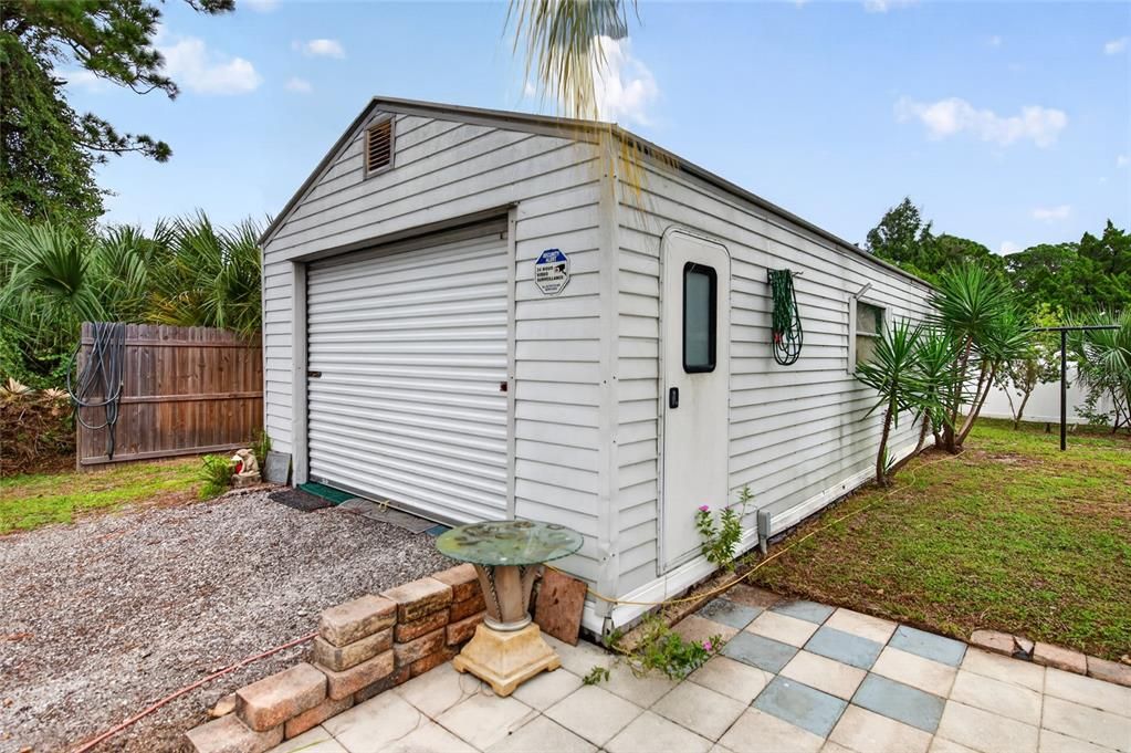 En Venta: $269,900 (3 camas, 2 baños, 1941 Pies cuadrados)