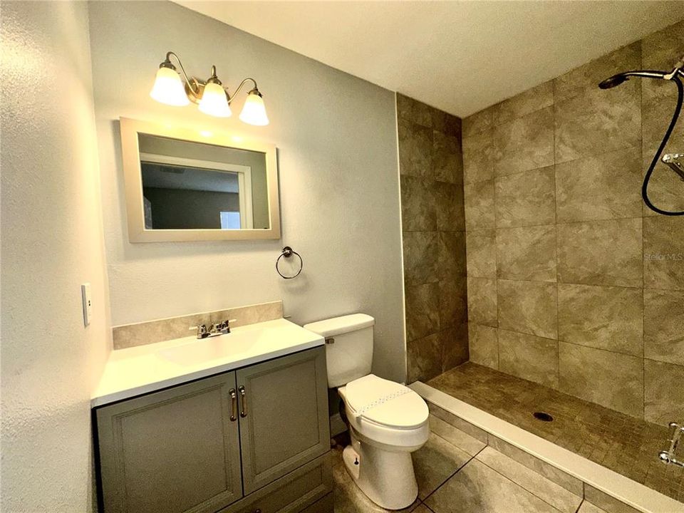 В аренду: $1,399 (3 спален, 2 ванн, 1200 Квадратных фут)