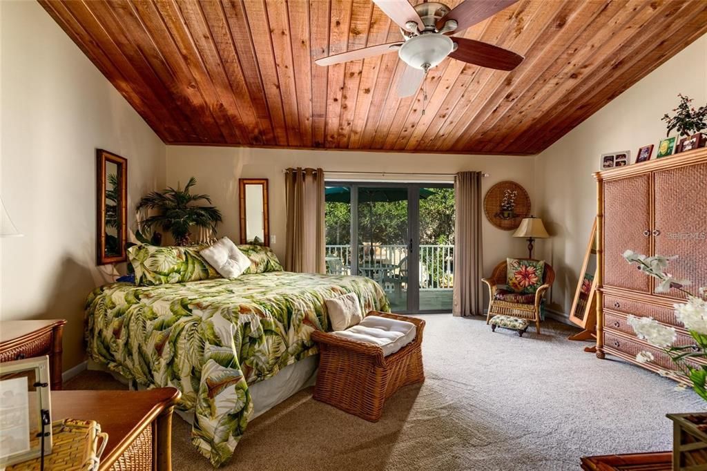 For Rent: $3,750 (2 beds, 2 baths, 1750 Square Feet)