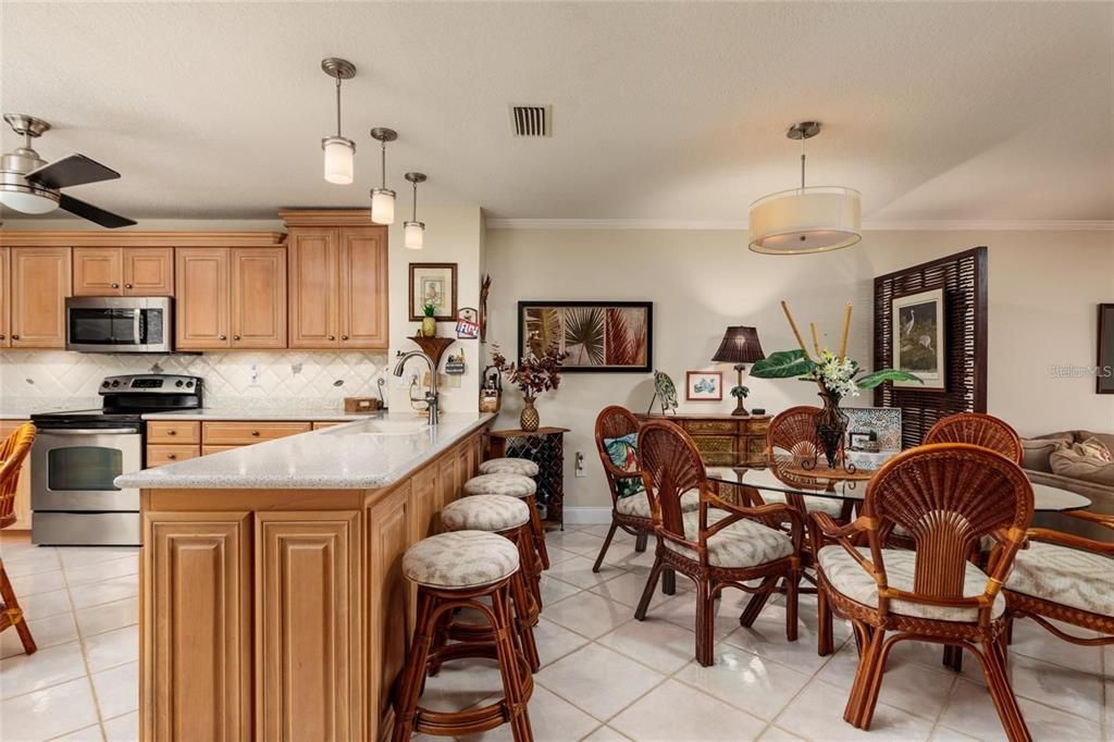 For Rent: $3,750 (2 beds, 2 baths, 1750 Square Feet)
