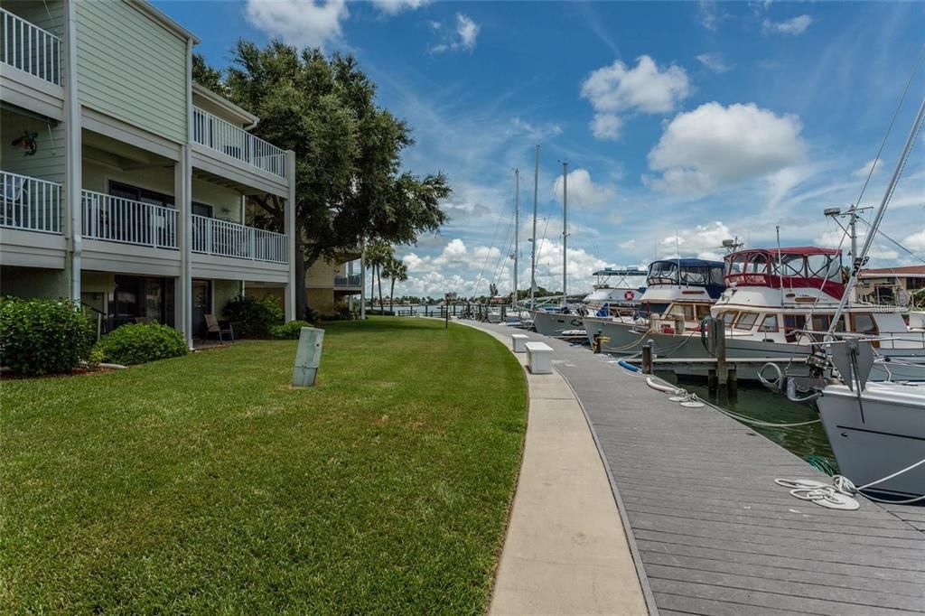 For Rent: $3,750 (2 beds, 2 baths, 1750 Square Feet)