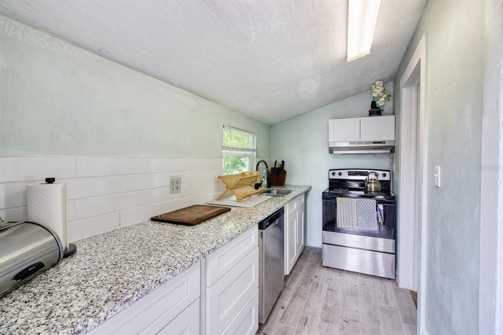 En Venta: $520,000 (5 camas, 4 baños, 2325 Pies cuadrados)